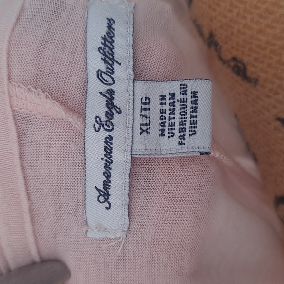 Womens top - Picture 2 of 4